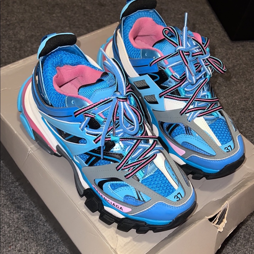 Balenciaga womens track low top sneakers